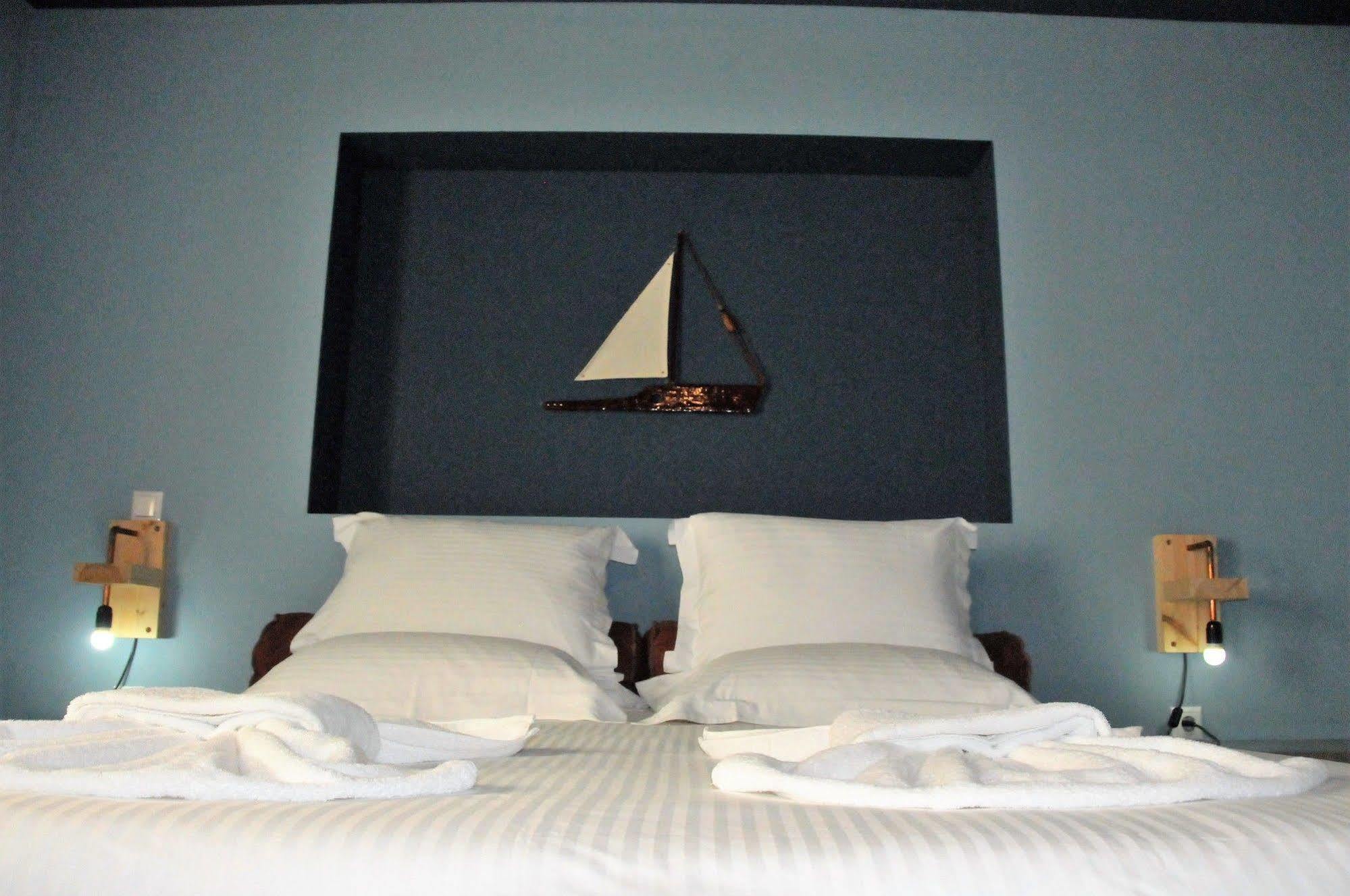 Lotus Center Apartments Athens Ngoại thất bức ảnh